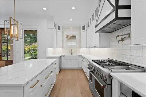 2503 N Glenwood Drive Tampa FL 33602