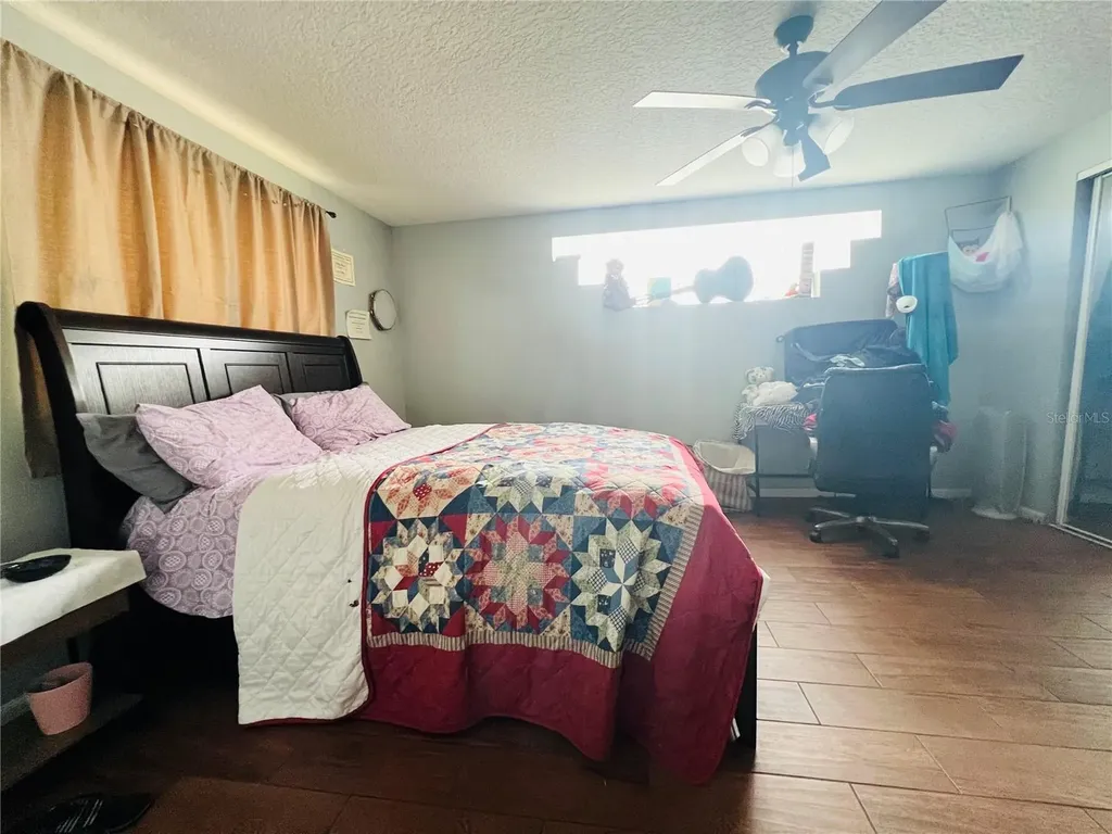 5543 Moog Road New Port Richey FL 34652