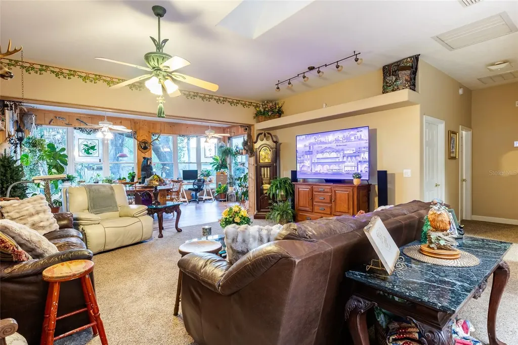 8508 Dee Circle Riverview FL 33569