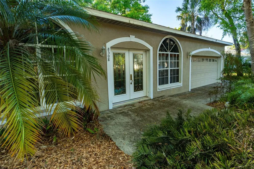 8508 Dee Circle Riverview FL 33569