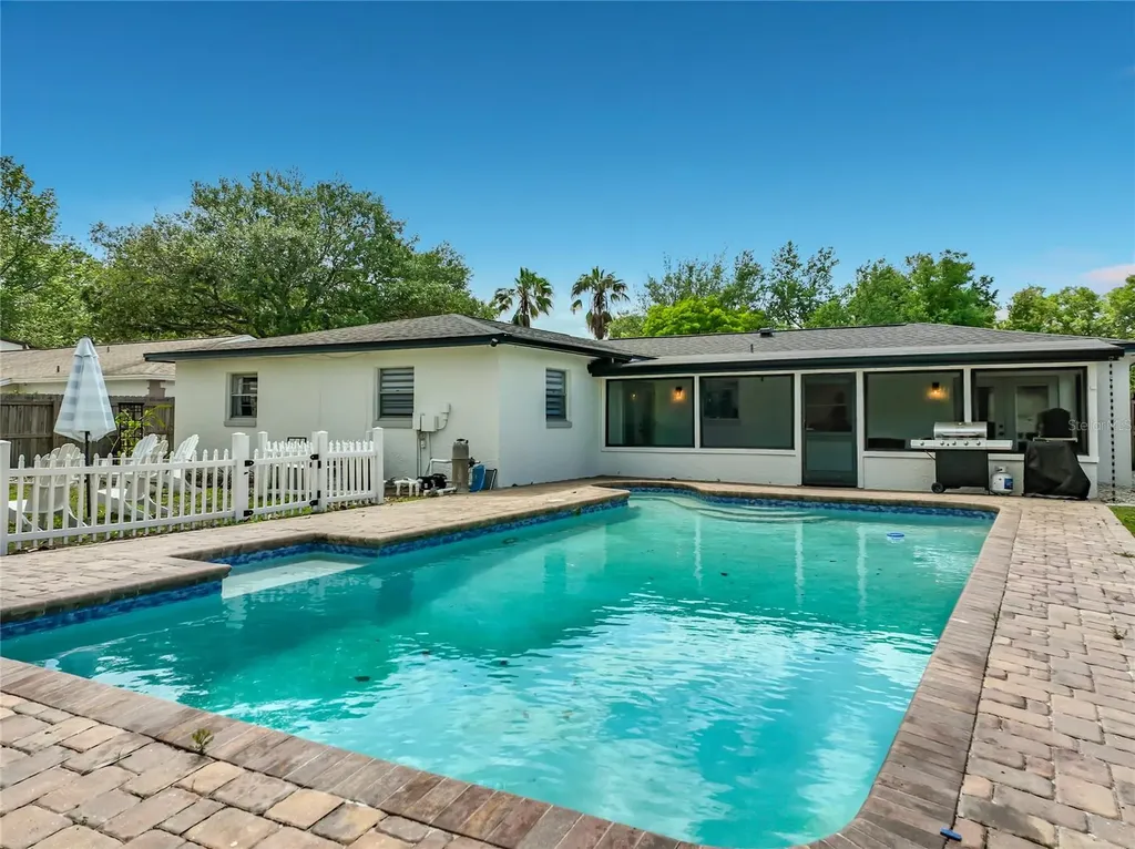 5317 Myrica Road Orlando FL 32810