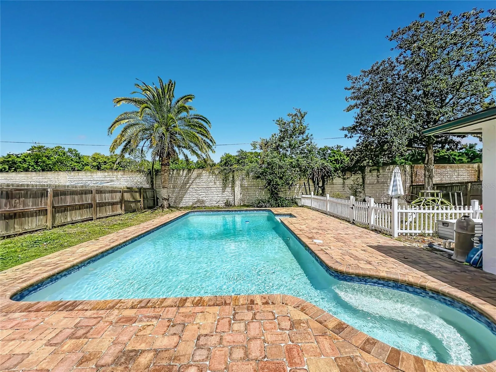 5317 Myrica Road Orlando FL 32810