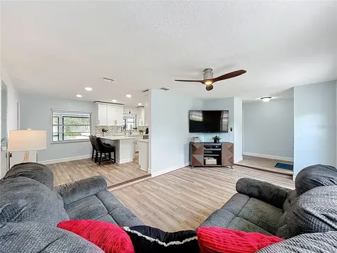 5317 Myrica Road Orlando FL 32810