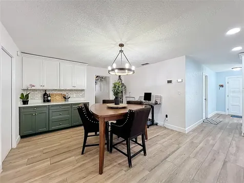 5317 Myrica Road Orlando FL 32810