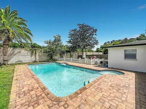 5317 Myrica Road Orlando FL 32810