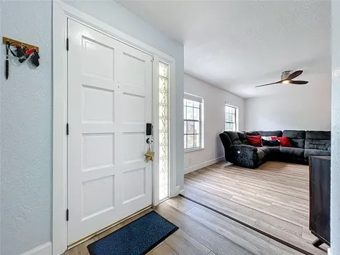 5317 Myrica Road Orlando FL 32810