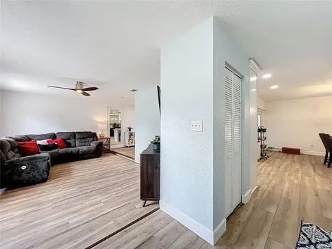 5317 Myrica Road Orlando FL 32810