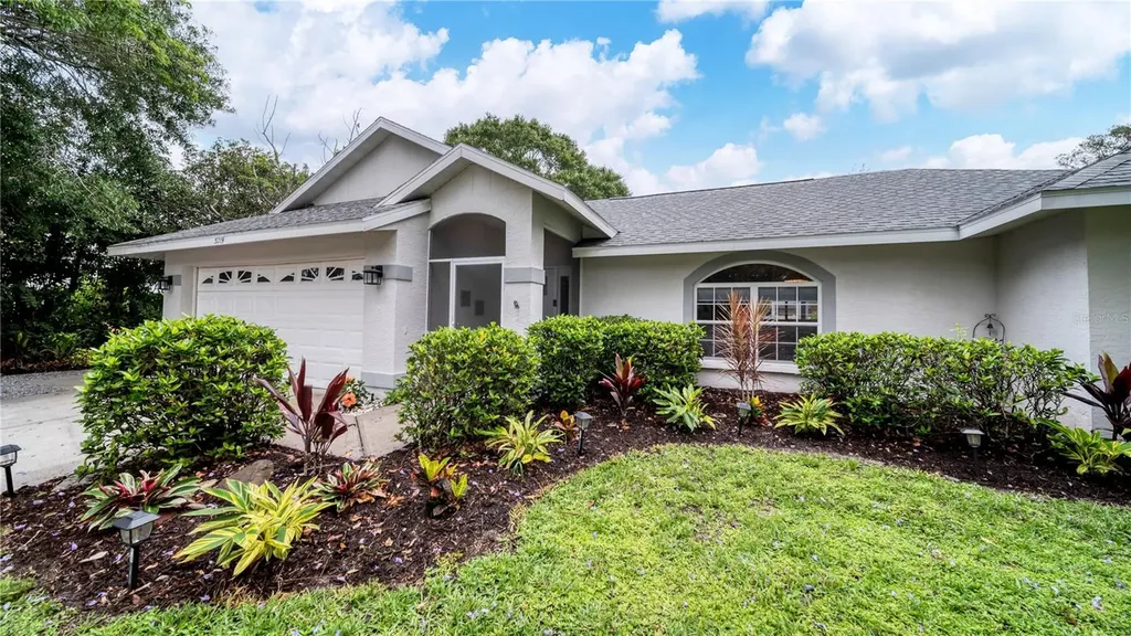 5219 Inverness Drive Sarasota FL 34243