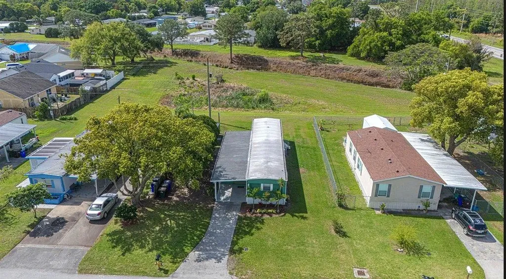 2009 Pine Street St Cloud FL 34769