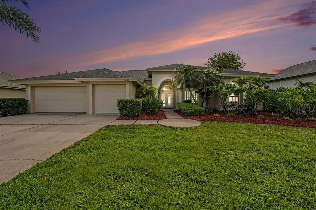 18817 Wimbledon Circle Lutz FL 33558