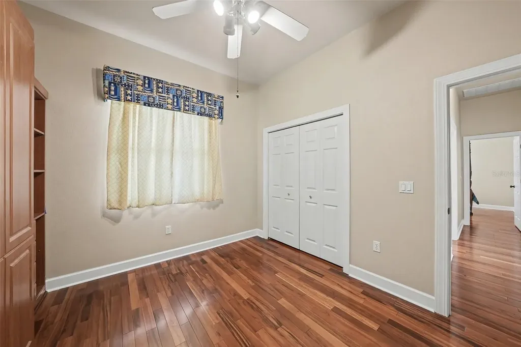 18817 Wimbledon Circle Lutz FL 33558