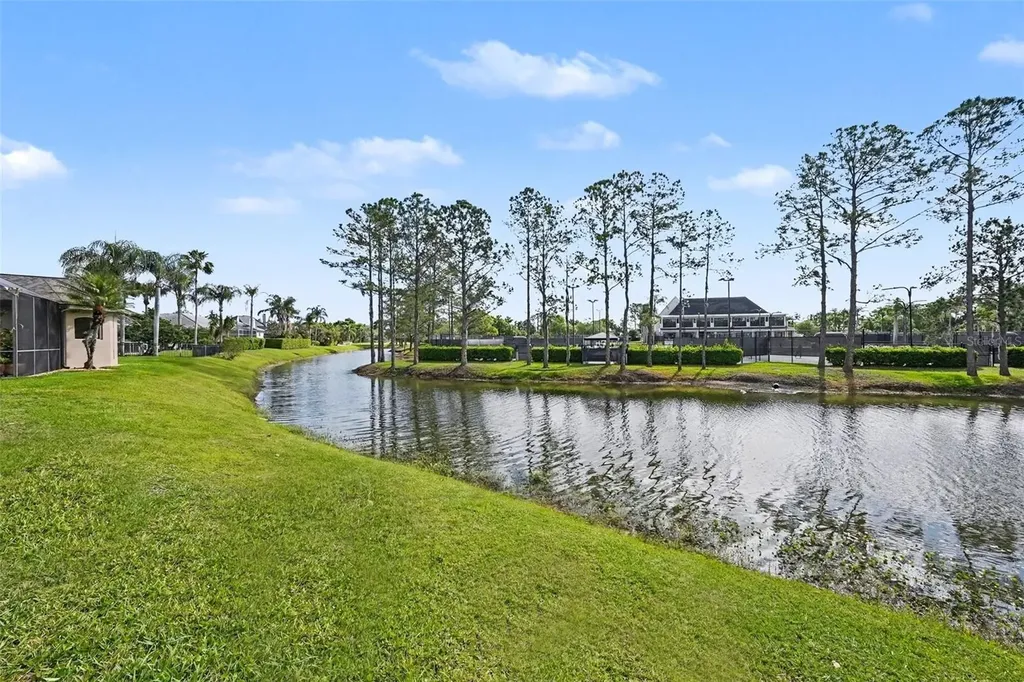 18817 Wimbledon Circle Lutz FL 33558