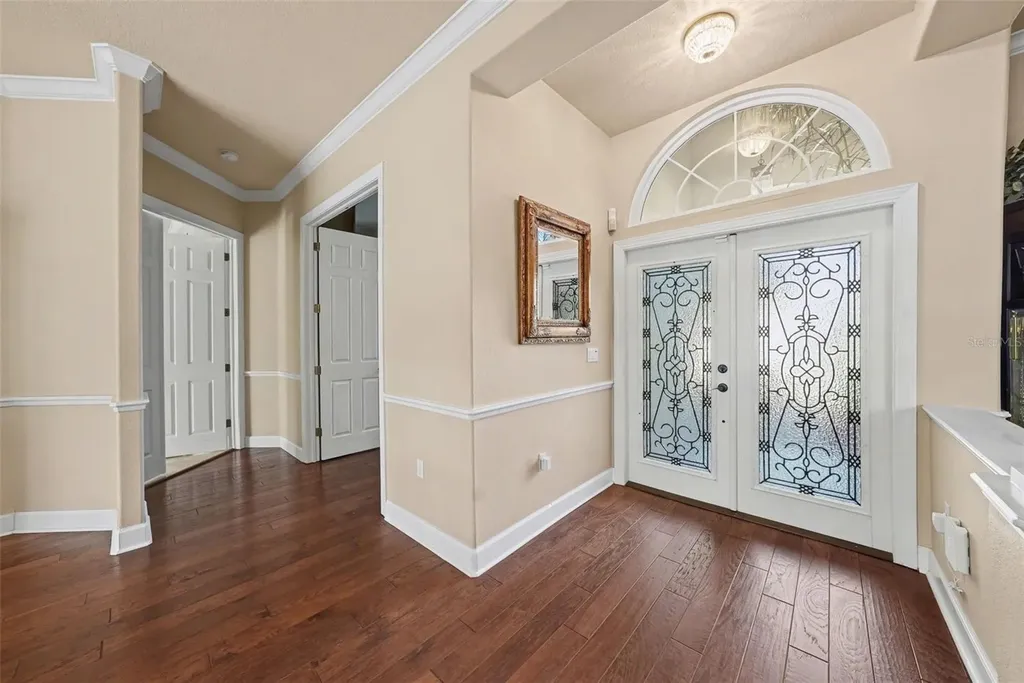 18817 Wimbledon Circle Lutz FL 33558
