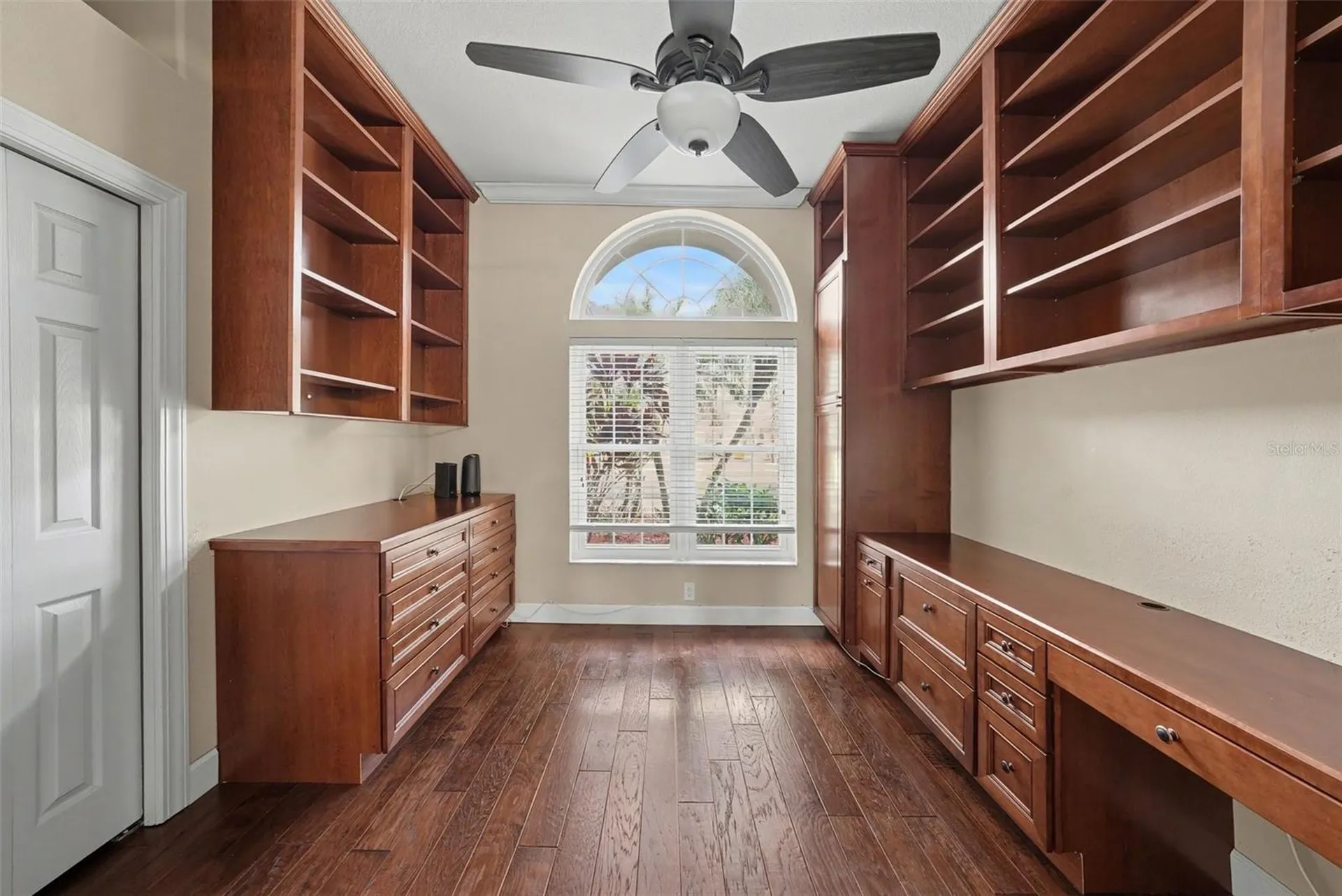 18817 Wimbledon Circle Lutz FL 33558