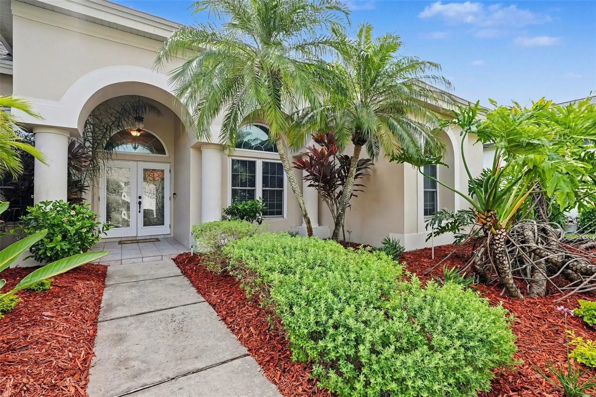 18817 Wimbledon Circle Lutz FL 33558