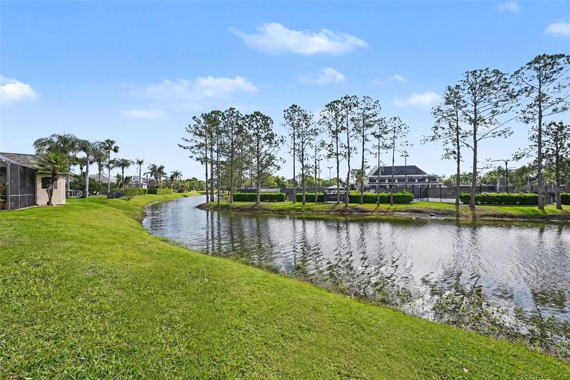 18817 Wimbledon Circle Lutz FL 33558