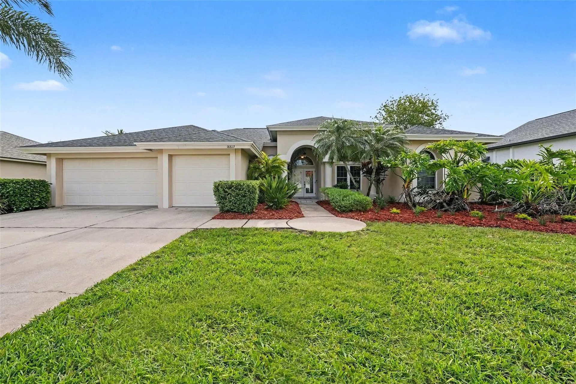 18817 Wimbledon Circle Lutz FL 33558