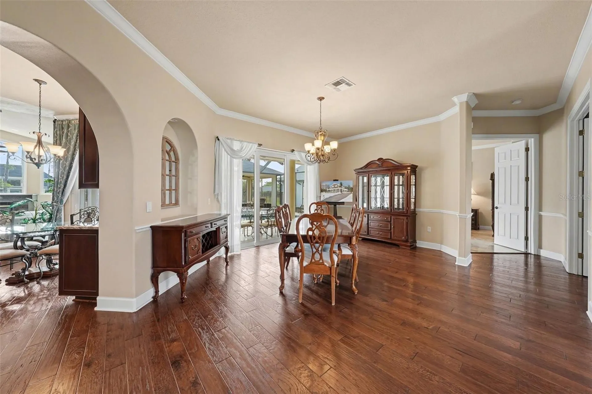 18817 Wimbledon Circle Lutz FL 33558