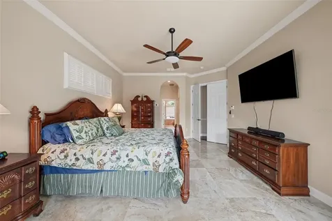 18817 Wimbledon Circle Lutz FL 33558