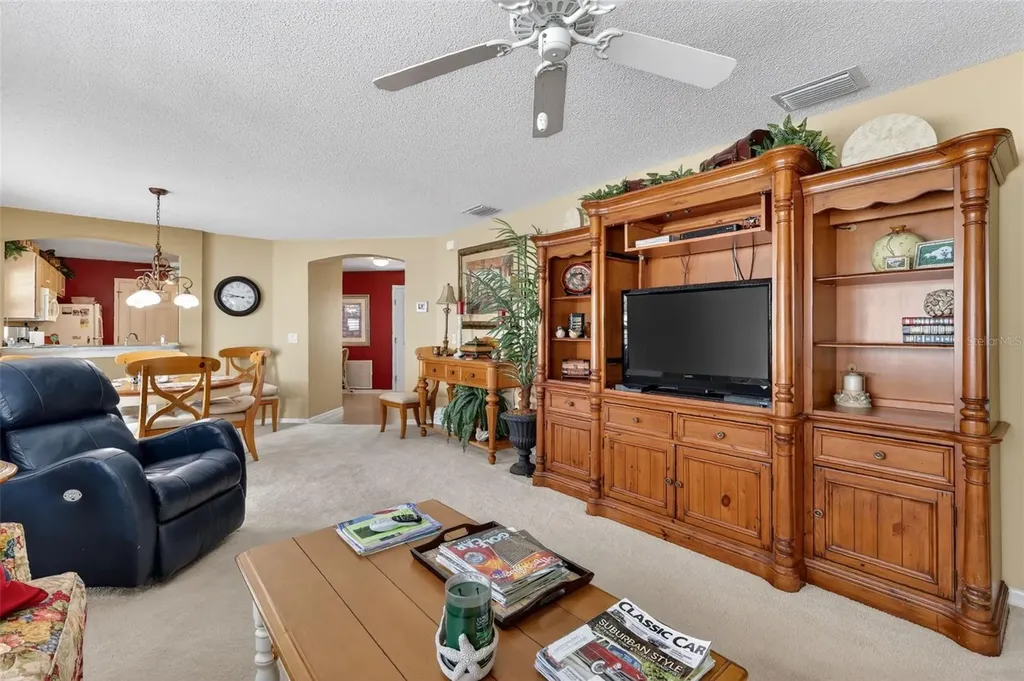 1808 Peachtree Avenue The Villages FL 32162