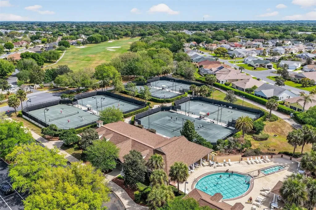 1808 Peachtree Avenue The Villages FL 32162