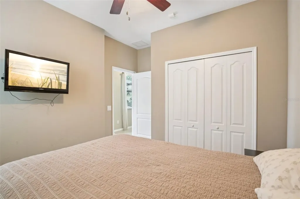 210 Dakota Hill Drive Seffner FL 33584