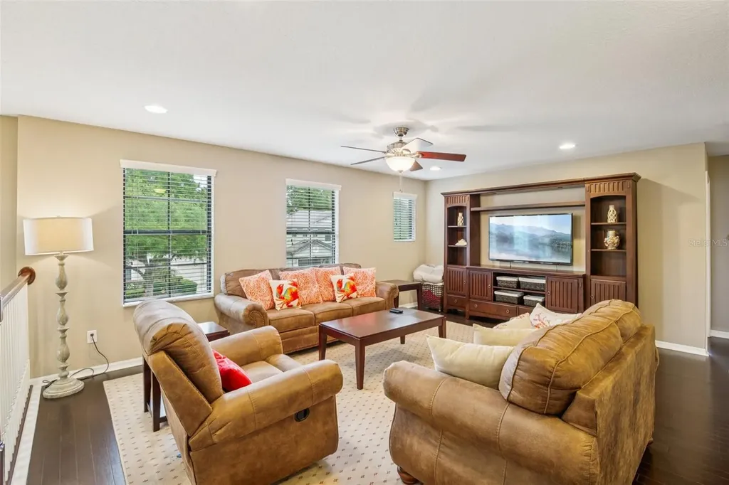 210 Dakota Hill Drive Seffner FL 33584