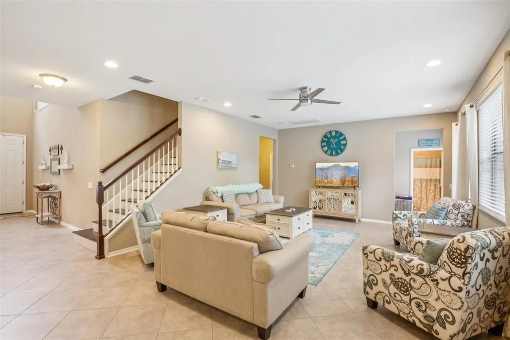 210 Dakota Hill Drive Seffner FL 33584