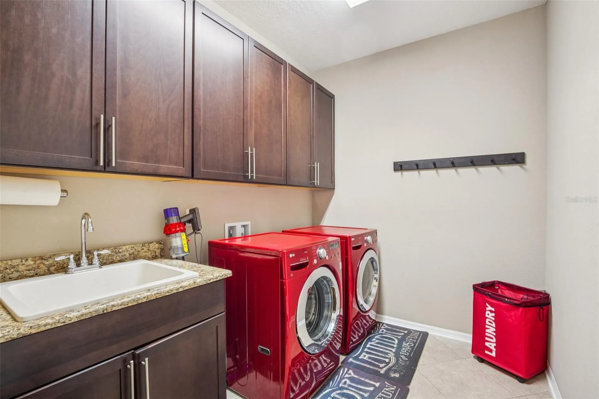 210 Dakota Hill Drive Seffner FL 33584