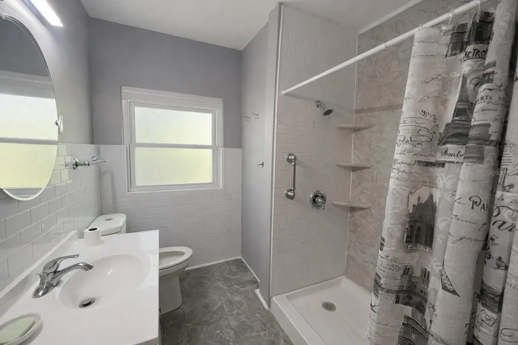 403 E Johnson Avenue Lake Wales FL 33853