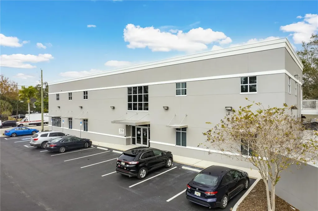 310 S Macdill Avenue Tampa FL 33609