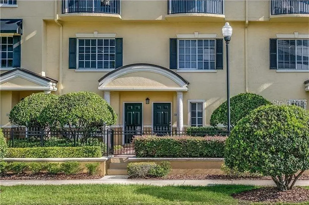 5238 W Kennedy Boulevard Tampa FL 33609