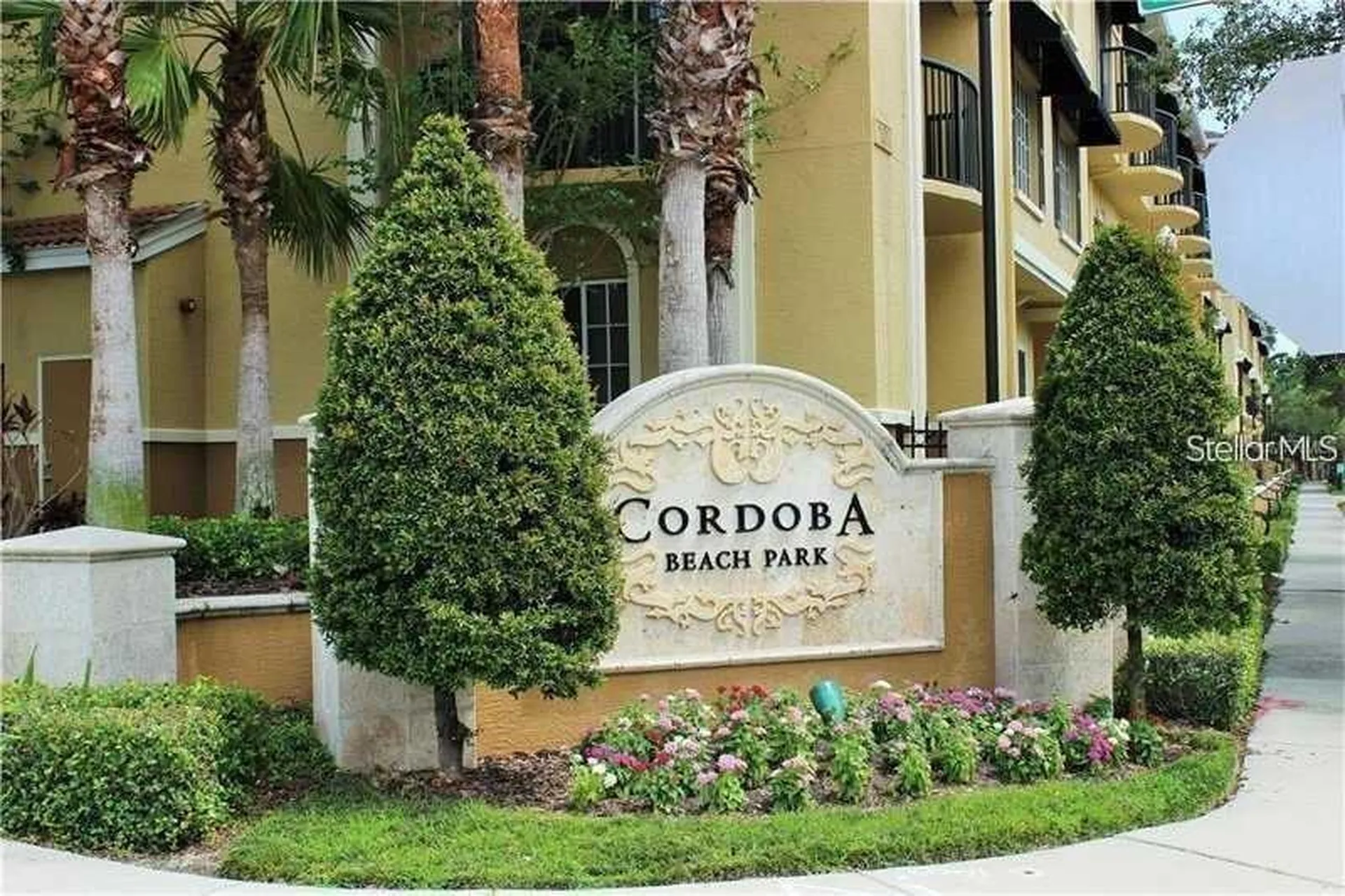 5238 W Kennedy Boulevard Tampa FL 33609