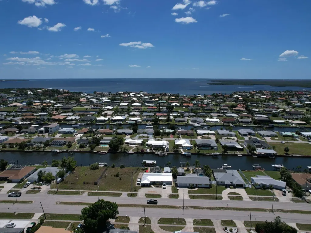21285 Edgewater Drive Port Charlotte FL 33952