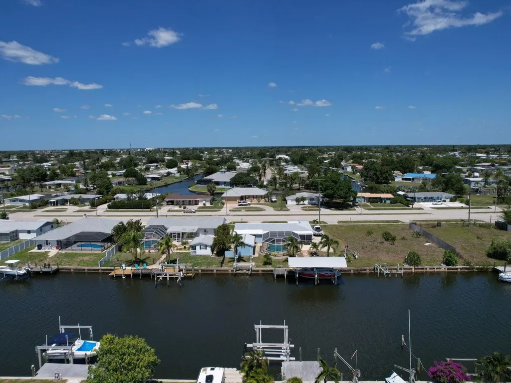 21285 Edgewater Drive Port Charlotte FL 33952