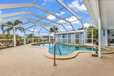 21285 Edgewater Drive Port Charlotte FL 33952