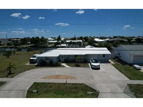 21285 Edgewater Drive Port Charlotte FL 33952