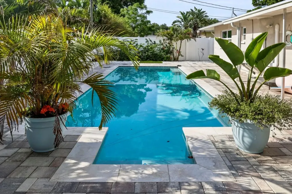 1471 San Roy Drive Dunedin FL 34698