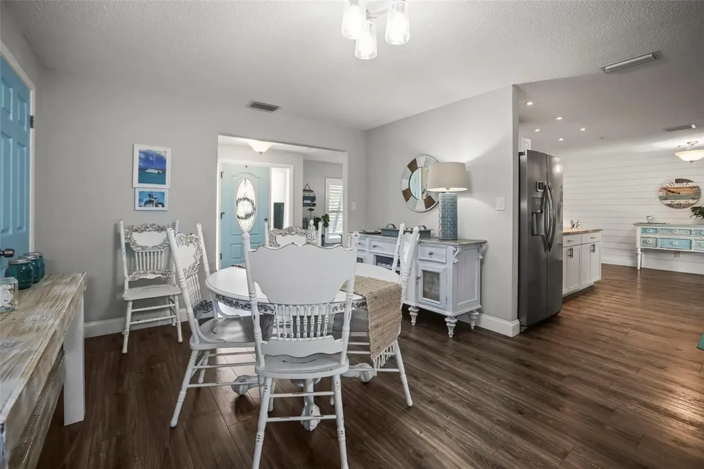 1471 San Roy Drive Dunedin FL 34698
