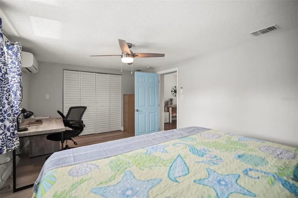 1471 San Roy Drive Dunedin FL 34698