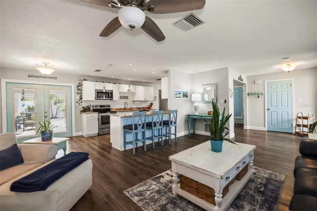 1471 San Roy Drive Dunedin FL 34698