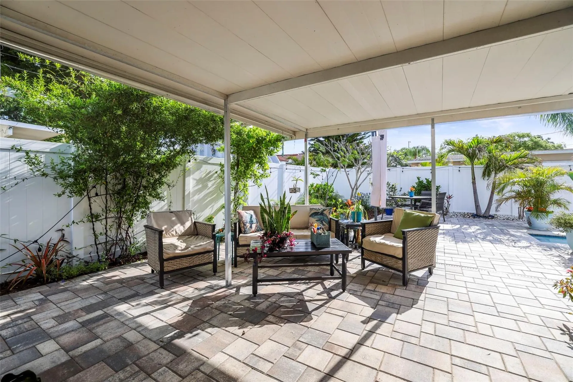 1471 San Roy Drive Dunedin FL 34698