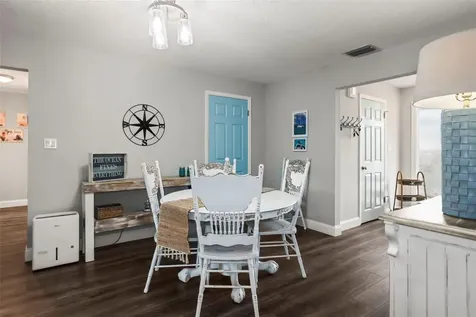1471 San Roy Drive Dunedin FL 34698