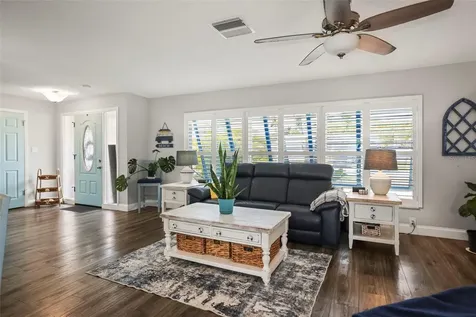 1471 San Roy Drive Dunedin FL 34698