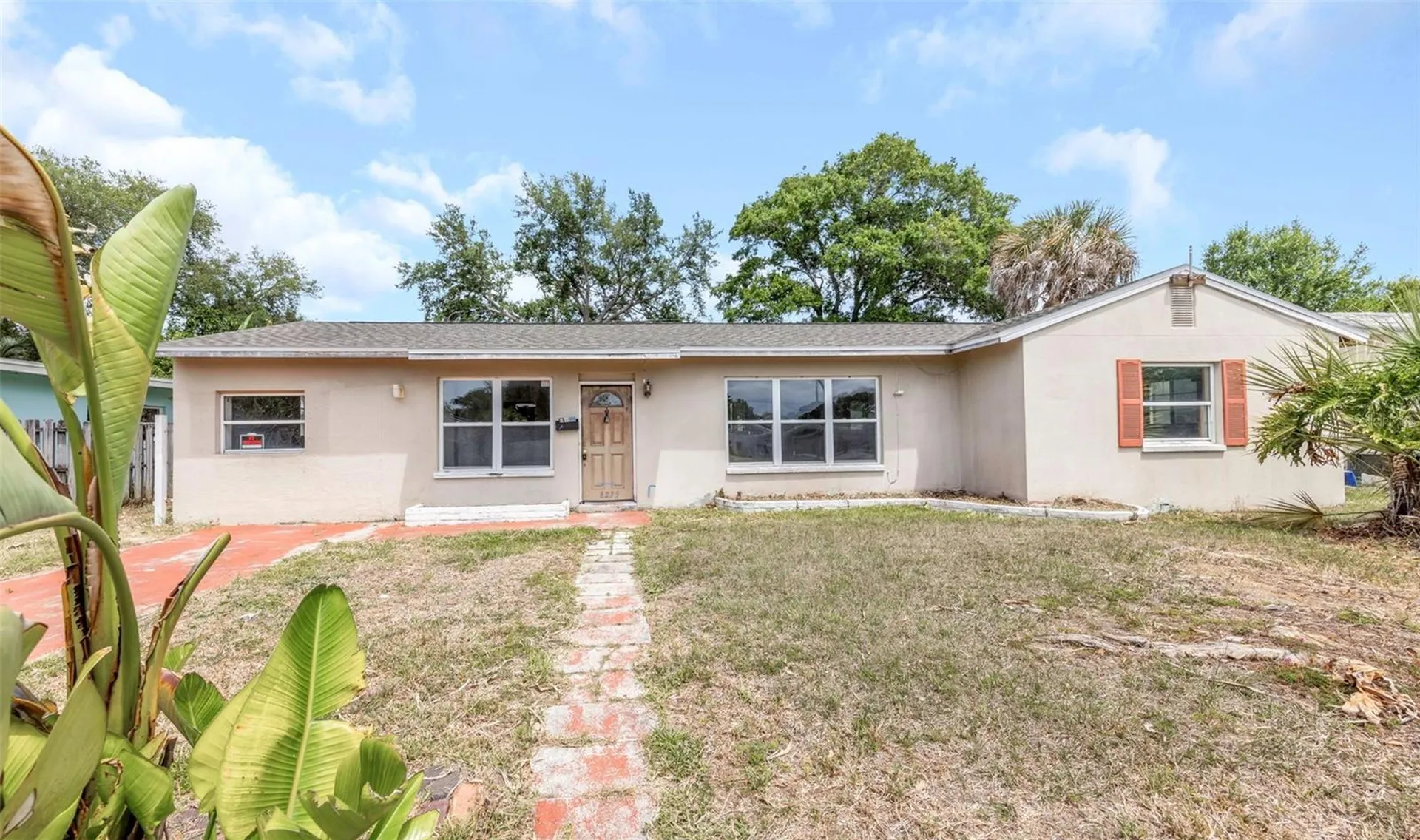 6235 Hampton Drive N St Petersburg FL 33710