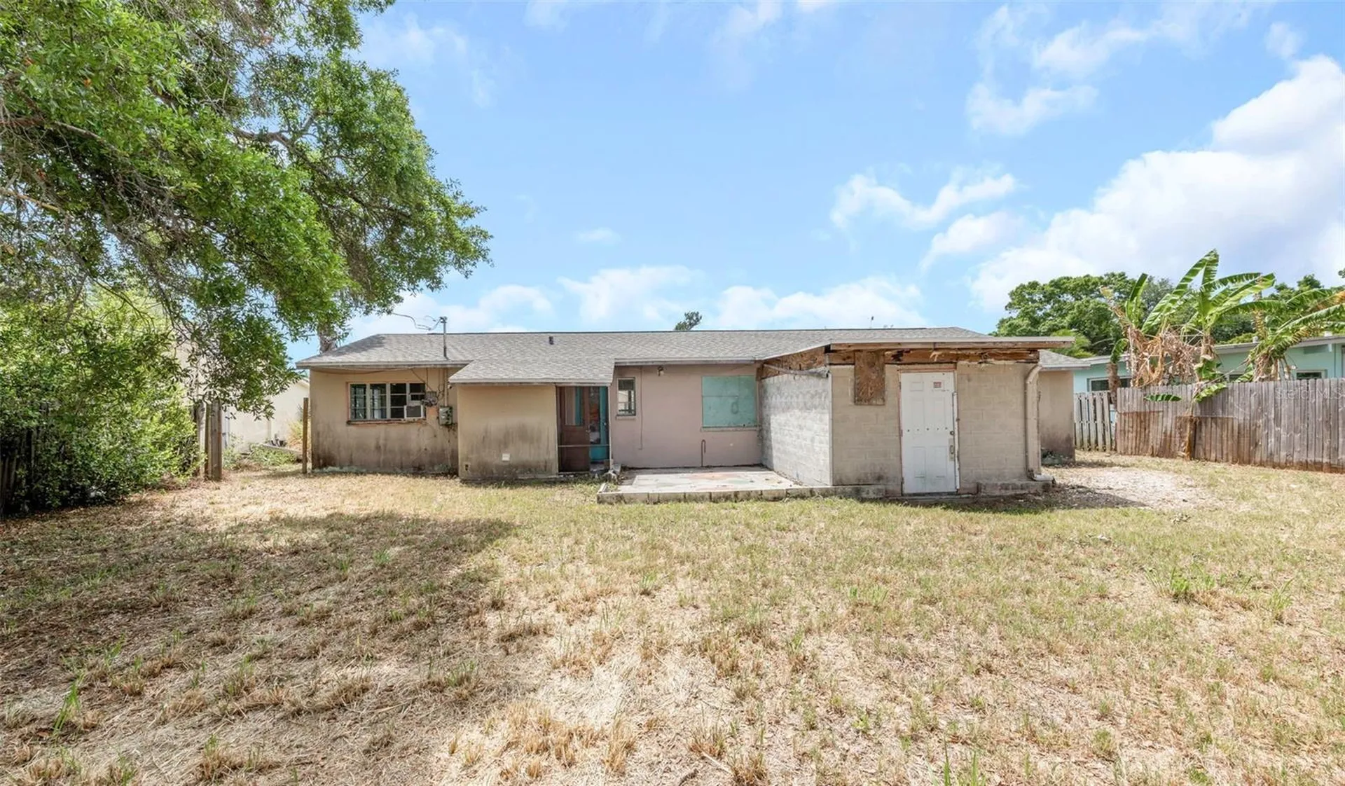 6235 Hampton Drive N St Petersburg FL 33710