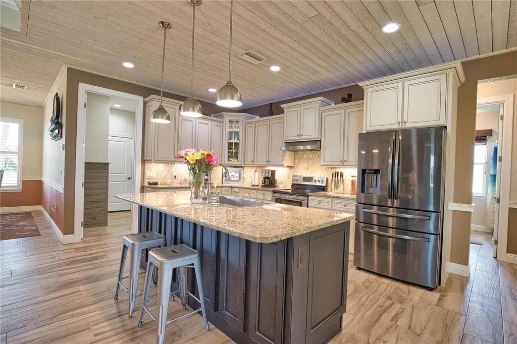 39 Medalist Road Rotonda West FL 33947