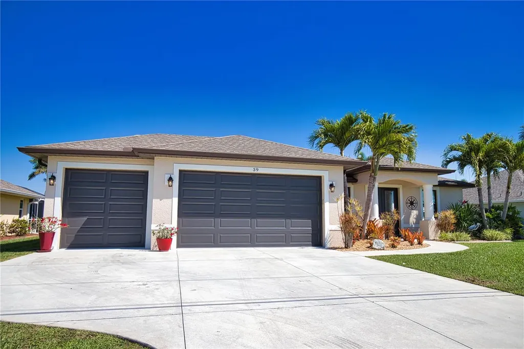 39 Medalist Road Rotonda West FL 33947
