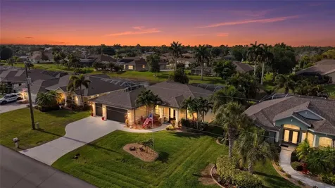39 Medalist Road Rotonda West FL 33947