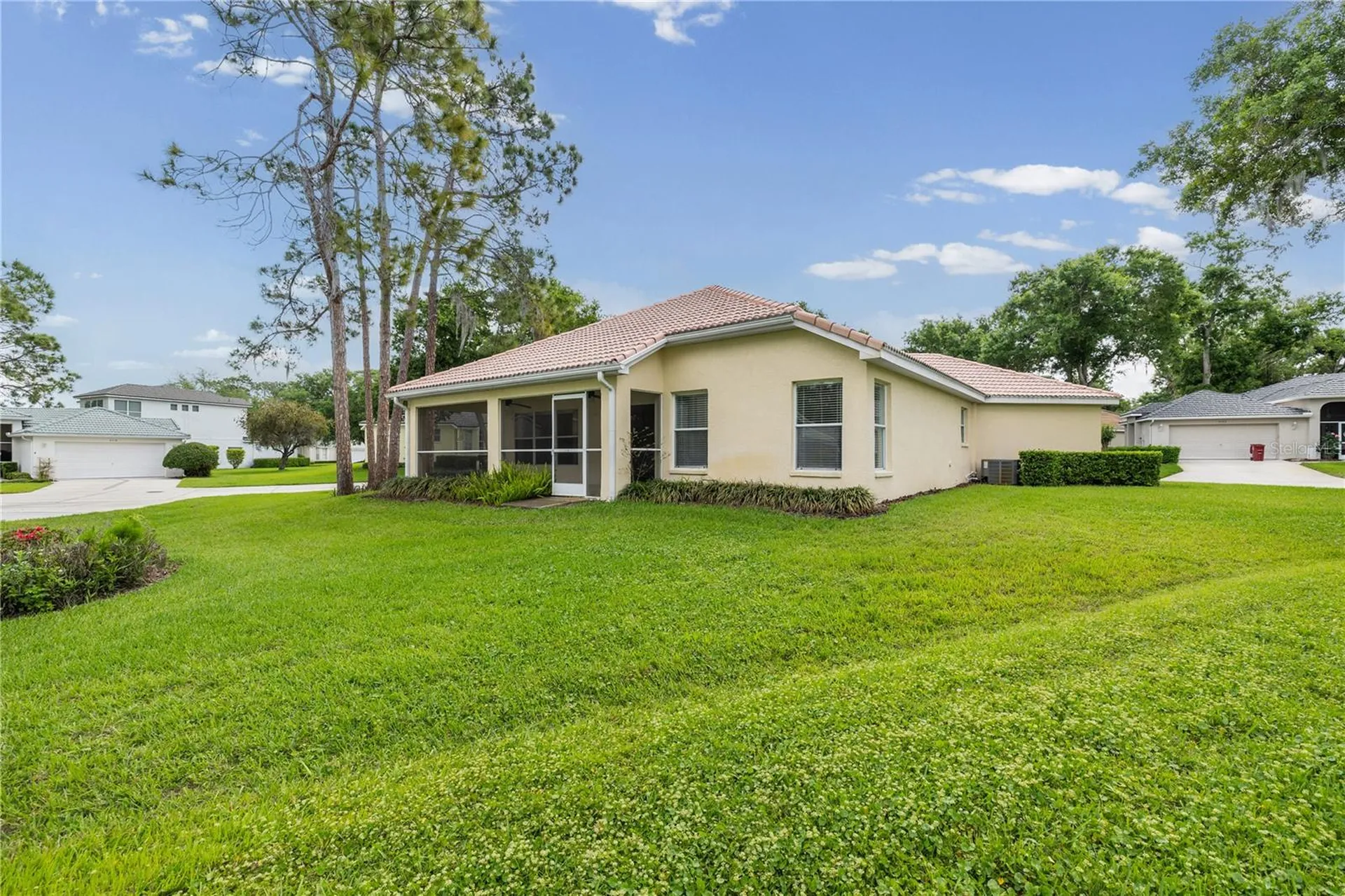 2724 Golf Lake Drive Plant City FL 33566
